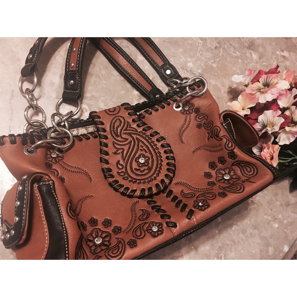 ⚫️ SALE: Montana West Purse ⚪️